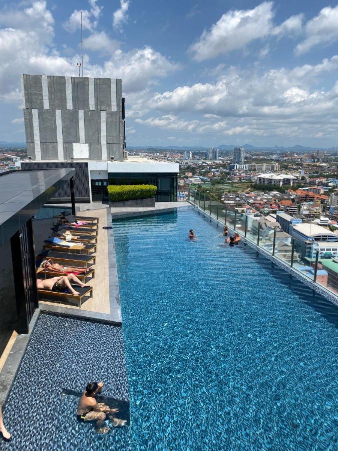 The Base In Pattaya Apartment Ngoại thất bức ảnh