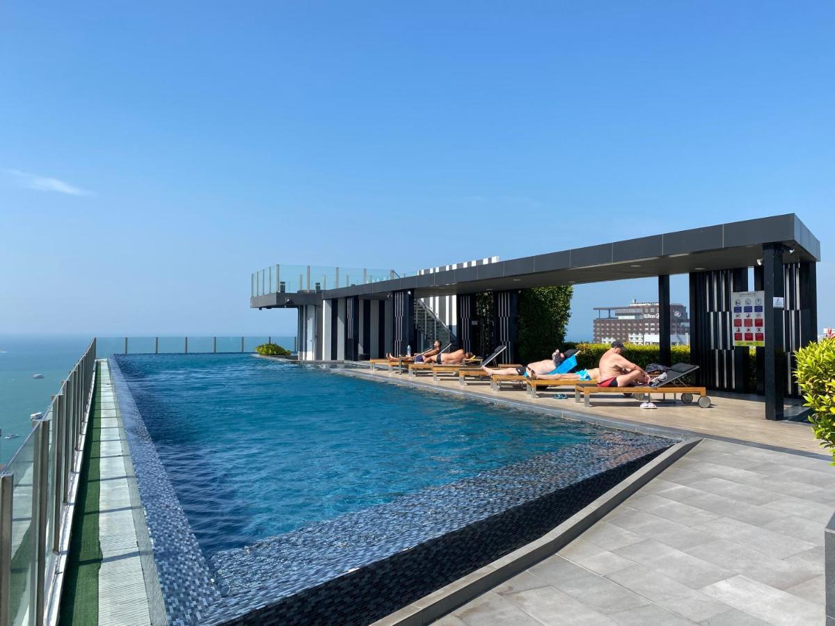 The Base In Pattaya Apartment Ngoại thất bức ảnh